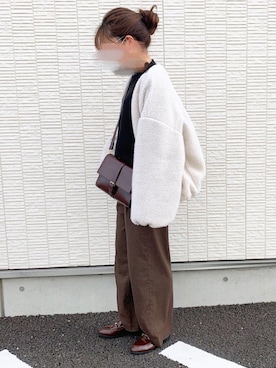 「chocomee（チョコミー）のアイテム（ショルダーバッグ）」を使った、🌻sunny🌻さん（レディース・155cm）の冬コーディネート