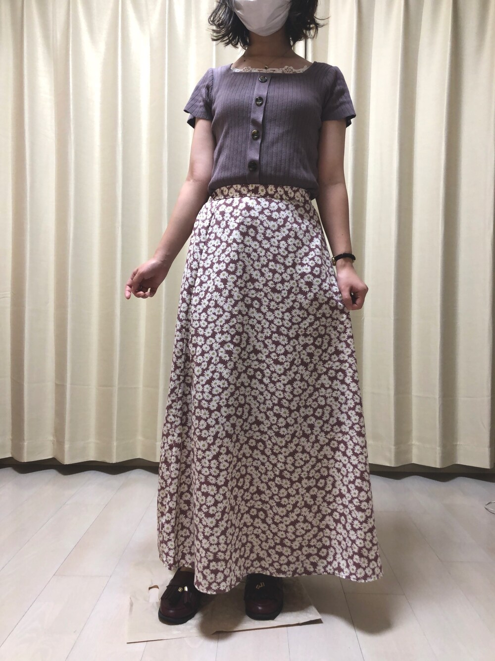 「GU、GRL、花柄、プチプラ」｜「GRLのアイテム（シャツ/ブラウス、ブラウン系）」を使った、かぴいさん（レディース・157cm）の夏コーディネートの1枚目の写真