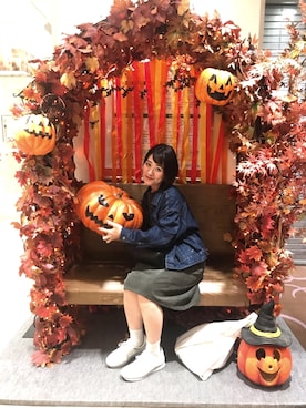 「ハロウィン」｜「アイテム（デニムジャケット）」を使った、nanaさん（レディース・153cm）の秋コーディネート