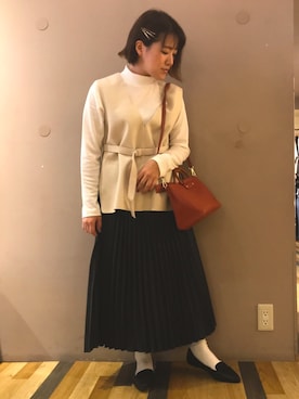 「アコーディオンプリーツ」｜「アイテム（スカート）」を使った、nanaさん（レディース・153cm）の秋コーディネート