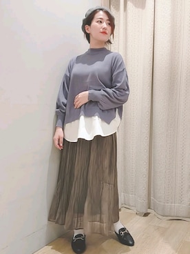 「earth music&ecology（アースミュージックアンドエコロジー）のシアー消しプリーツスカート ＊（スカート）」を使った、nanaさん（レディース・153cm）の秋コーディネート
