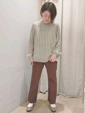 「ブラウンパンツ」｜「アイテム（パンプス）」を使った、nanaさん（レディース・153cm）の秋コーディネート