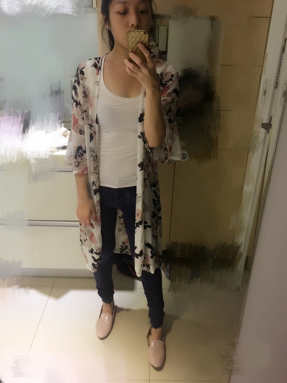 「UNKNOWN.のアイテム（その他アウター、その他）」を使った、YUI さん（レディース・161cm）の夏コーディネートの1枚目の写真