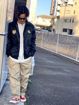 「Dickies（ディッキーズ）のアイテム（チノパンツ）」を使った、TAKAHIROさん（メンズ・172cm）の冬コーディネート