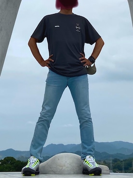 「F.C.R.B.（エフシーアールビー）のアイテム（トップス）」を使った、rumiroさん（メンズ・171cm）の夏コーディネート