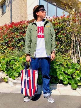 「LEE」｜「アイテム（その他アウター）」を使った、TAKUYAさん（メンズ・162cm）の春コーディネート