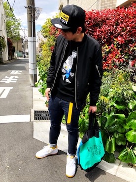 「URBAN RESEARCH（アーバンリサーチ）のアイテム（MA-1）」を使った、TAKUYAさん（メンズ・162cm）の春コーディネート