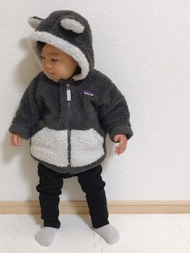 「こども ビームス（コドモビームス）のアイテム（パーカー）」を使った、EIMA.SAEさん（キッズ・70cm）の秋コーディネート