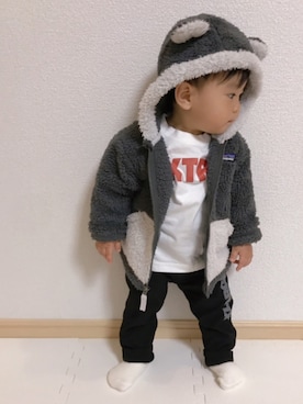 「こども ビームス（コドモビームス）のアイテム（パーカー）」を使った、EIMA.SAEさん（キッズ・70cm）の秋コーディネート