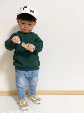 「FITH（フィス）のアイテム（キャップ）」を使った、EIMA.SAEさん（キッズ・80cm）の秋コーディネート