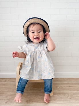 「MR（まる）のアイテム」を使った、EIMA.SAEさん（キッズ・90cm）の春コーディネート