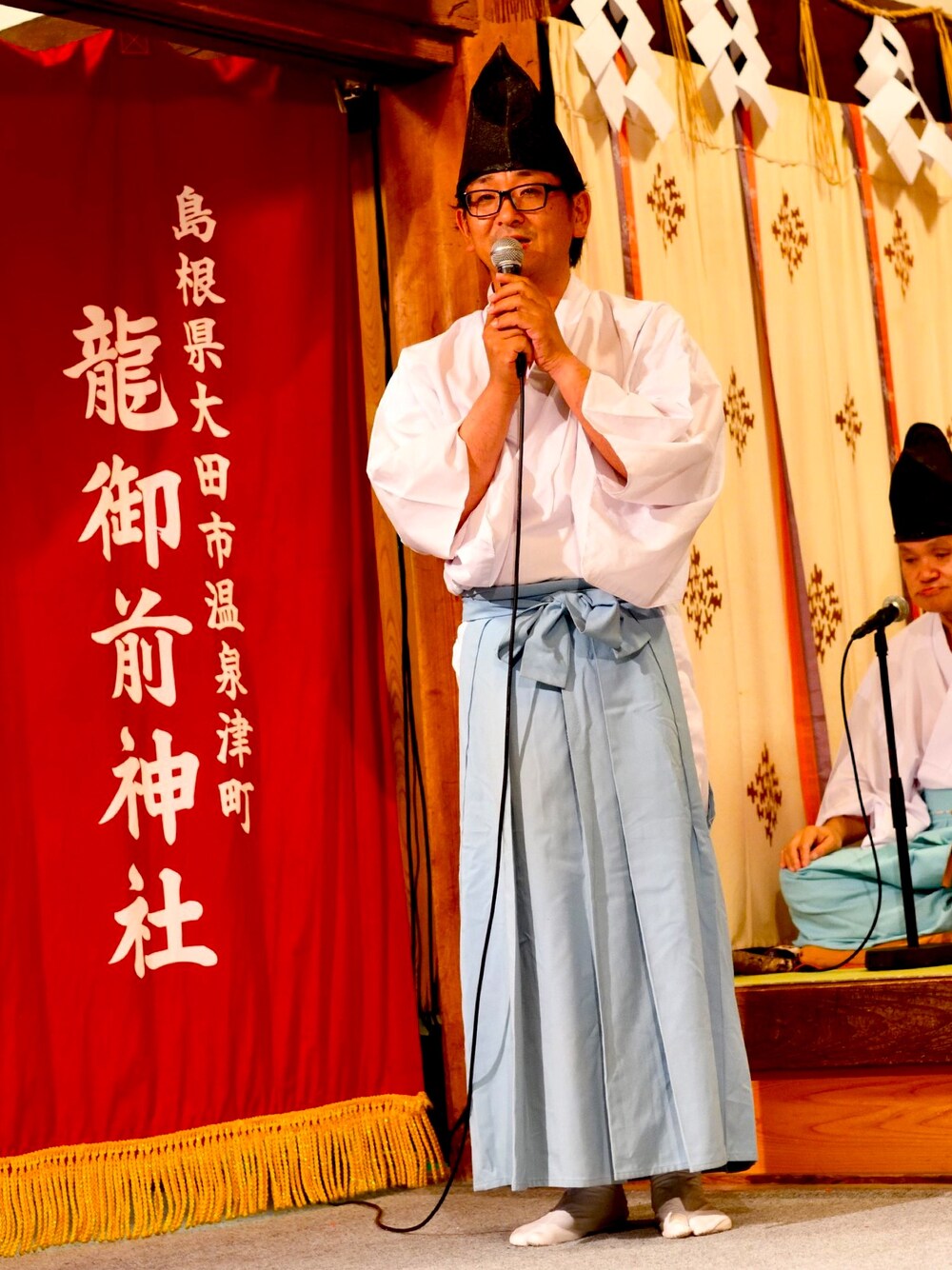 「石見神楽」｜「井筒装束店のアイテム（パンツ、ブルー系）」を使った、しもん＠WEARさん（メンズ・173cm）の夏コーディネートの1枚目の写真