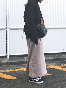 「G.V.G.V.（ジーヴィージーヴィー）のアイテム（MA-1）」を使った、ayumi☺︎さん（レディース・157cm）の冬コーディネート
