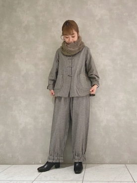 「アイテム（ネックウォーマー/スヌード）」を使った、よしかわさん（レディース・151cm）の冬コーディネート