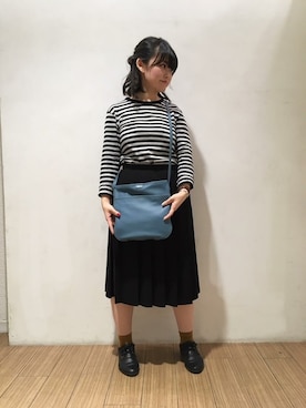 「agnes b.（アニエスベー）のアイテム（バッグ）」を使った、イバさん（レディース・160cm）の秋コーディネート