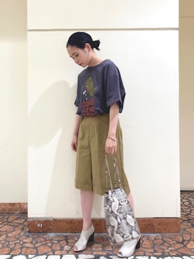 「NOMBRE IMPAIR（ノンブルアンペール）のアイテム（チノパンツ）」を使った、suu.さん（レディース・152cm）の夏コーディネート