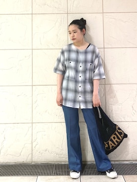 「NOMBRE IMPAIR（ノンブルアンペール）のアイテム（トートバッグ）」を使った、suu.さん（レディース・152cm）の春コーディネート