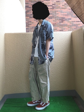 「Re:make（リメイク）のアイテム（チノパンツ）」を使った、ななおさん（メンズ・165cm）の春コーディネート
