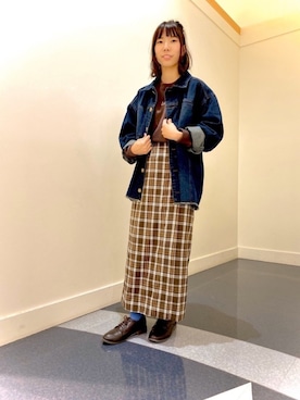 「Samansa Mos2 blue」｜「アイテム（デニムジャケット）」を使った、あさみなさん（レディース・156cm）の秋コーディネート