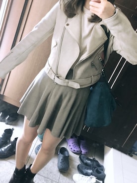 「ZARA（ザラ）のアイテム（ライダースジャケット、ベージュ系）」を使った、suuzunaさん（レディース・160cm）の春コーディネート