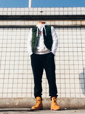 黄threeさんのコーディネート