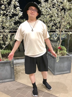 「GIVENCHY（ジバンシイ）のアイテム（パンツ）」を使った、piavocomusoさん（メンズ・172cm）の夏コーディネート