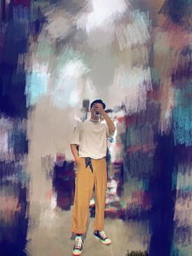 「アイテム（チノパンツ、オレンジ系）」を使った、高岛有栖さん（メンズ・178cm）の夏コーディネート