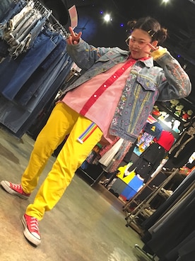 「個性的 古着」｜「アイテム（デニムジャケット）」を使った、ちゃむさん（レディース・150cm）の春コーディネート
