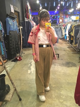 「個性的 古着」｜「アイテム（スニーカー）」を使った、ちゃむさん（レディース・151cm）の夏コーディネート