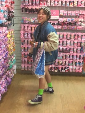 「90s」｜「アイテム（スタジャン）」を使った、ちゃむさん（レディース・151cm）の冬コーディネート