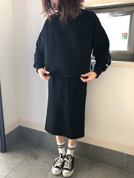 「BAYFLOW（ベイフロー）のウラケタイトスカートMT（スカート、ブラック系）」を使った、mさん（レディース・159cm）の秋コーディネート