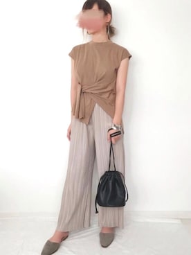 「petitcro（プティクロ）のpetitcro  ワイドバングル PCKB1901001（バングル/リストバンド）」を使った、うーまんさん（レディース・158cm）の秋コーディネート