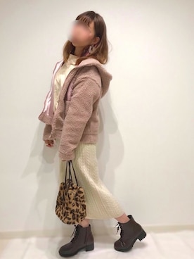 「ケーブルニットスカート」｜うーまんさん（レディース・158cm）の冬コーディネート