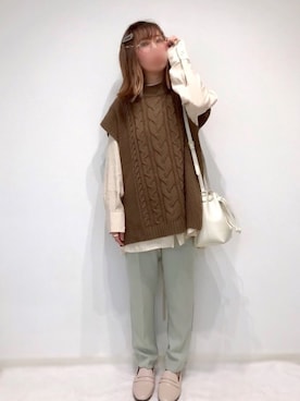 「frames RAY CASSIN（フレームスレイカズン）のアイテム（ベスト）」を使った、うーまんさん（レディース・158cm）の冬コーディネート