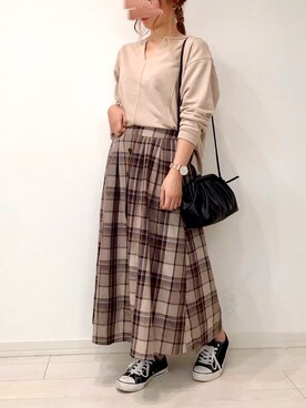 「キーネック」｜「アイテム（スウェット）」を使った、うーまんさん（レディース・158cm）の秋コーディネート