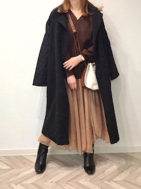 「ラメスカート」｜「アイテム（その他アウター）」を使った、うーまんさん（レディース・158cm）の秋コーディネート