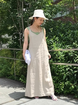 「アイテム（タンクトップ、グリーン系）」を使った、konmiさん（レディース・152cm）の夏コーディネート