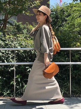 「アイテム（ハット、イエロー系）」を使った、konmiさん（レディース・152cm）の秋コーディネート