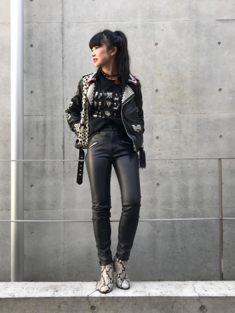 OLD STUD×HYSTERIC/ NATIVEウォレットコードを使った人気ファッション