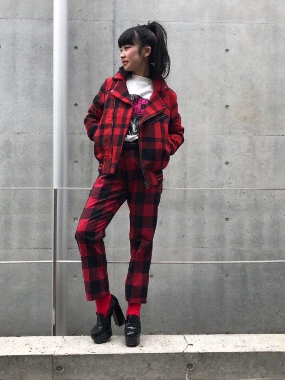 「アメカジ、ライダース、ロック、厚底、赤チェック、低身長、ヒステリックグラマー、hystericglamour、冬のアウター」｜「HYSTERIC GLAMOURのPENDLETON×HYSTERIC ウールPT（その他パンツ、レッド系）」を使った、fukuchanさん（レディース・154cm）の冬コーディネートの1枚目の写真