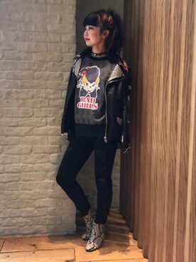 「レザー」｜「アイテム（チャーム）」を使った、fukuchanさん（レディース・154cm）の冬コーディネート