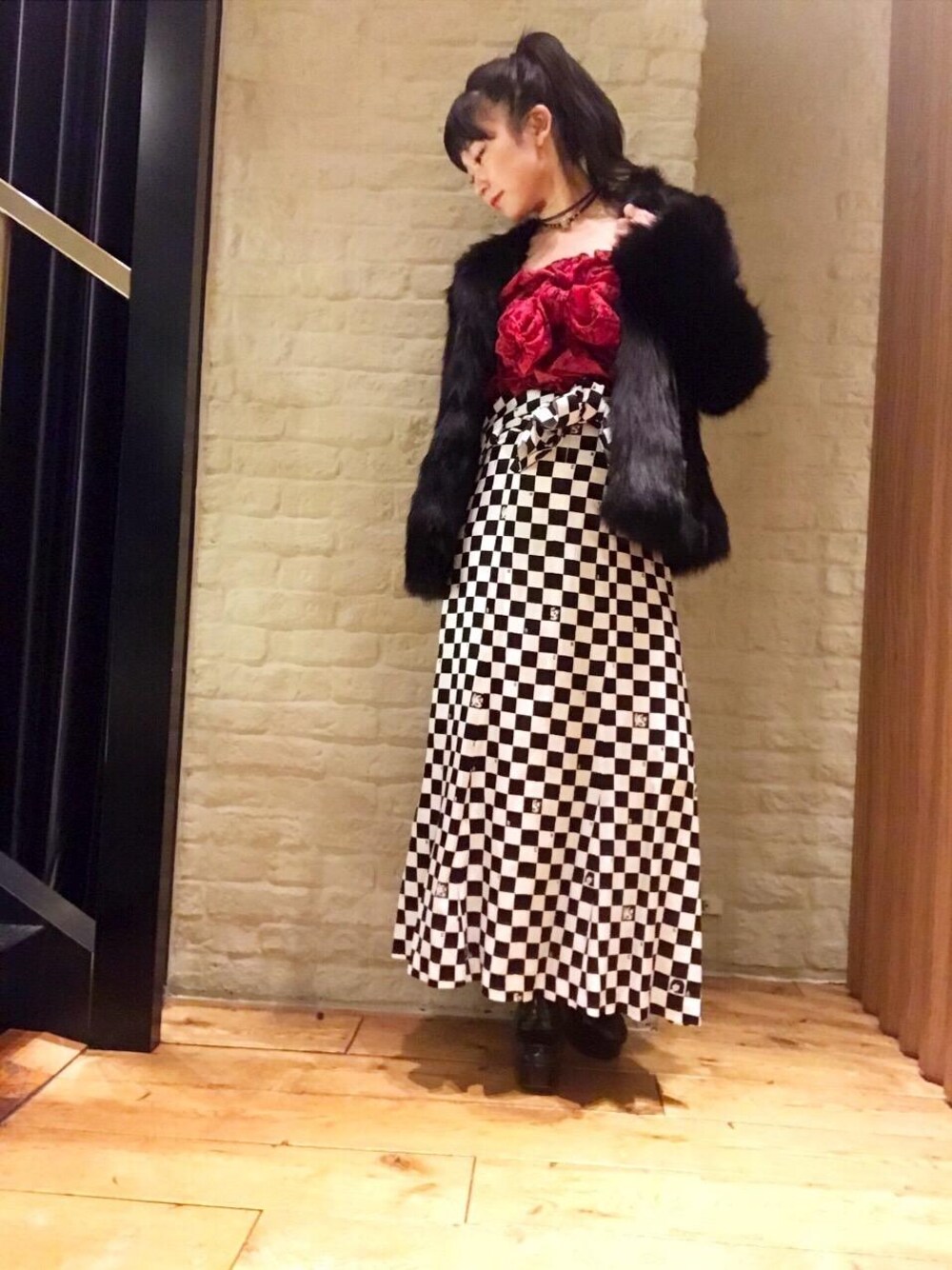 「ファー、ワンピース、リボン、パーティスタイル、クリスマス、Hysteric Glamour」｜「HYSTERIC GLAMOURのFOXファーJK（ムートンコート、ブラック系）」を使った、fukuchanさん（レディース・154cm）の冬コーディネートの1枚目の写真