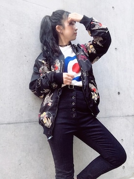 「黒スキニー」｜「アイテム（スカジャン）」を使った、fukuchanさん（レディース・154cm）の秋コーディネート