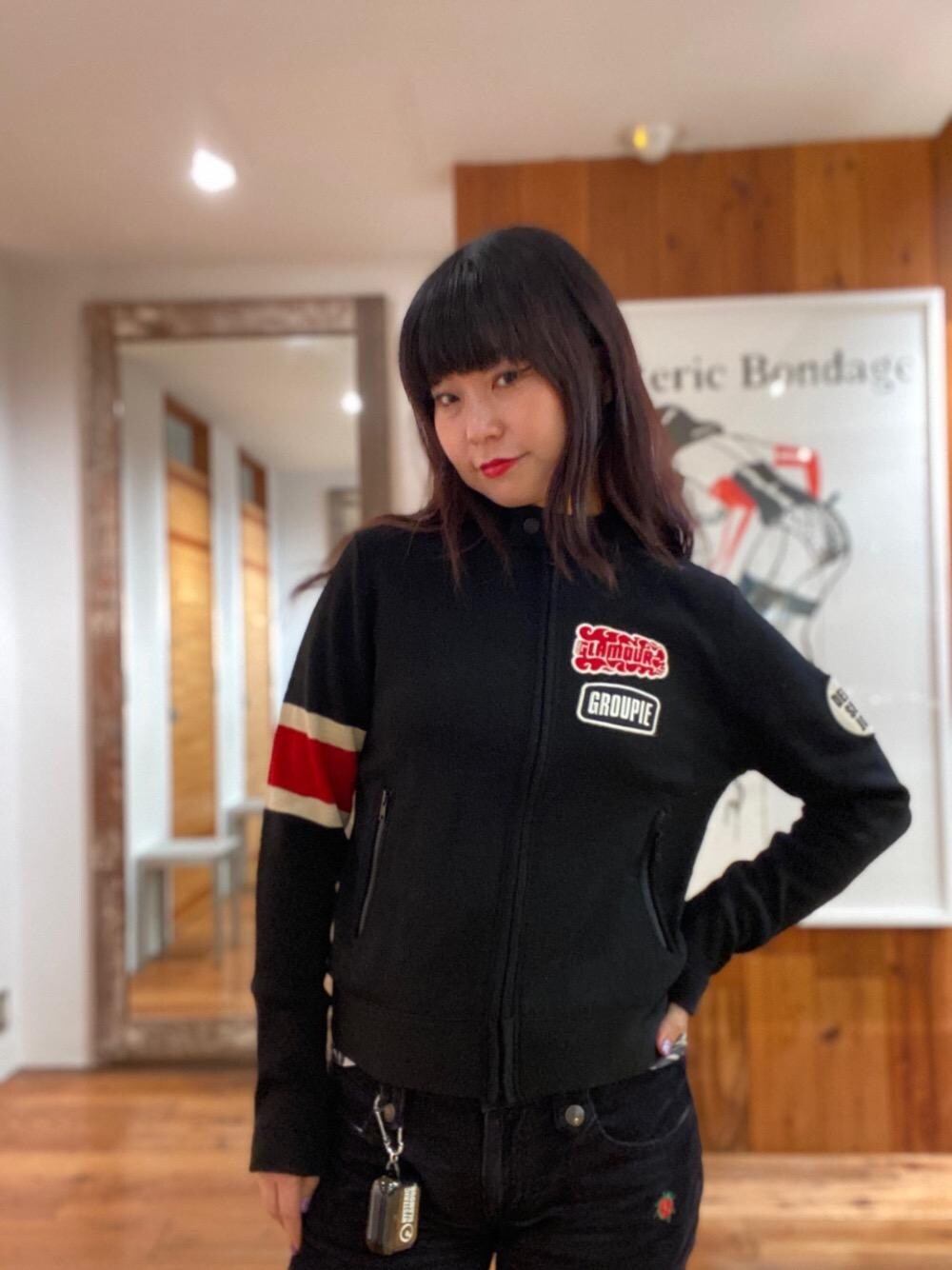 新品タグ付 FLAMING LADIES ワッペン ニット シングルライダース FLAMING LADIESワッペン シングルライダースを使った人気