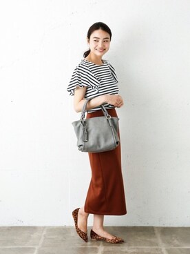 「URBAN RESEARCH ROSSO WOMEN（アーバンリサーチ　ロッソ）のアイテム（スカート）」を使った、RODE SKO ONLINE STOREさん（レディース・164cm）の夏コーディネート