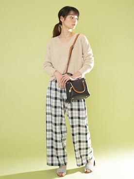 「RODE SKO（ロデスコ）のJUANITA ポケットプチ2WAYトート（トートバッグ）」を使った、RODE SKO ONLINE STOREさん（レディース・165cm）の春コーディネート