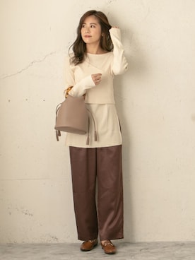 「グレージュ」｜RODE SKO ONLINE STOREさん（レディース・162cm）の秋コーディネート