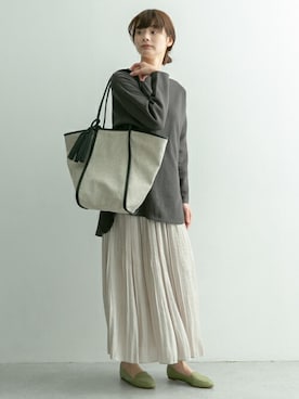 「RODE SKO」｜「アイテム（スリッポン）」を使った、RODE SKO ONLINE STOREさん（レディース・165cm）の冬コーディネート