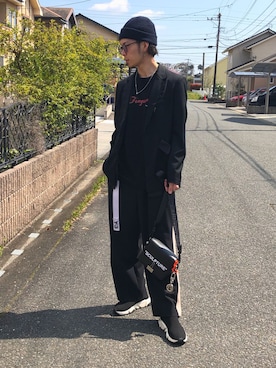 「OFF-WHITE」｜「アイテム（ニットキャップ/ビーニー）」を使った、ユダイさん（メンズ・172cm）の春コーディネート