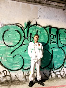 「Helasのアイテム」を使った、Krisさん（メンズ・168cm）の冬コーディネート